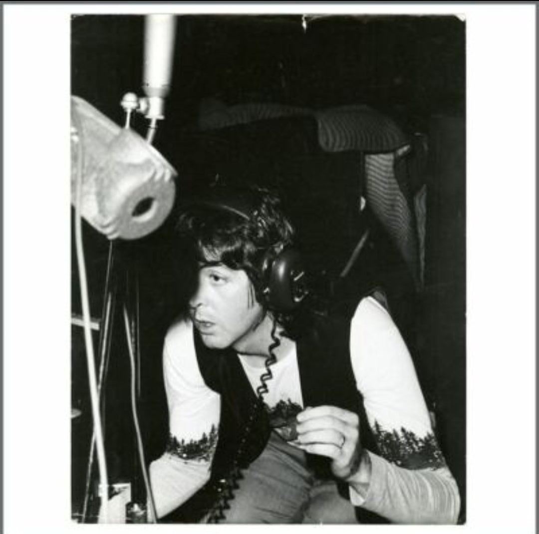 Recording: Love In Song – Wings