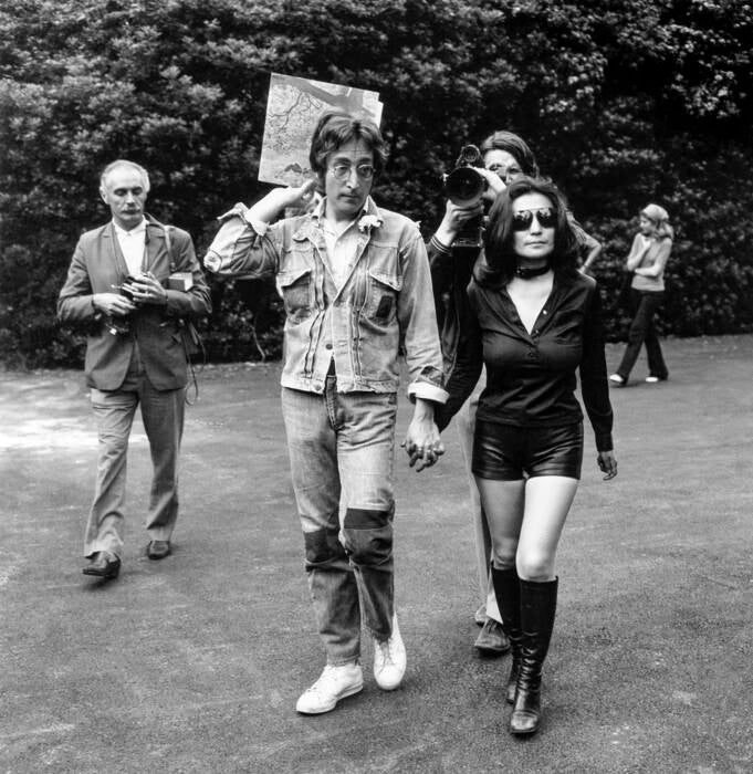 John Lennon and Yoko Ono Travel from Barcelona to Nice – 18 May 1971
